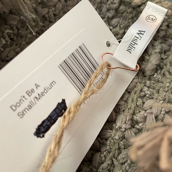 Olive green wishlist sweater.. originally $58, never worn, tags still on - Picture 5 of 7